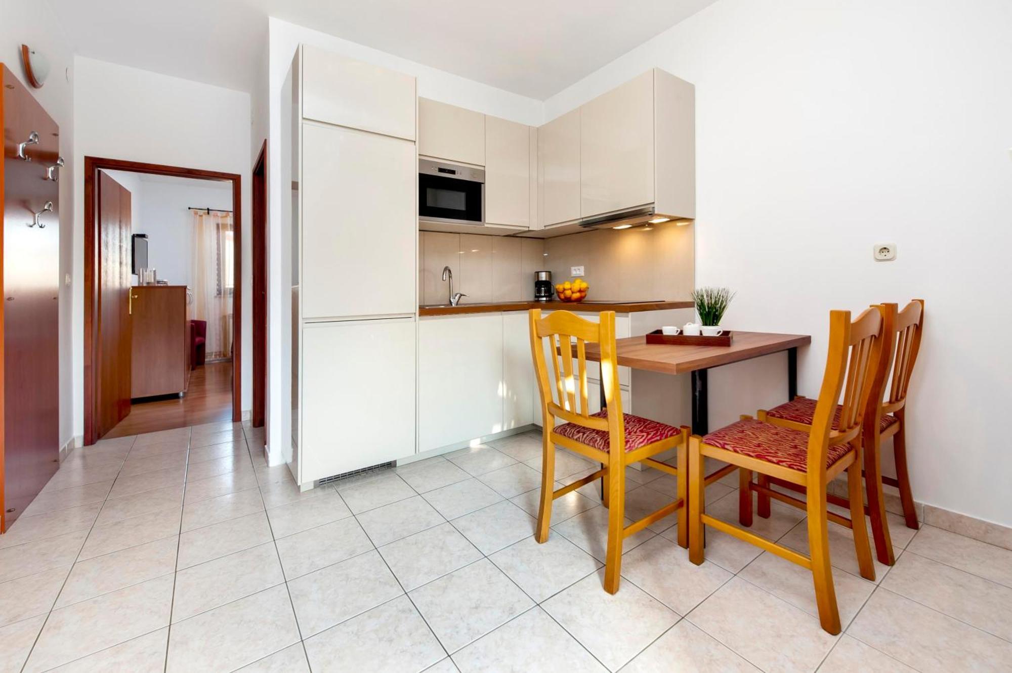 Apartments Mirela Rovinj Exterior foto